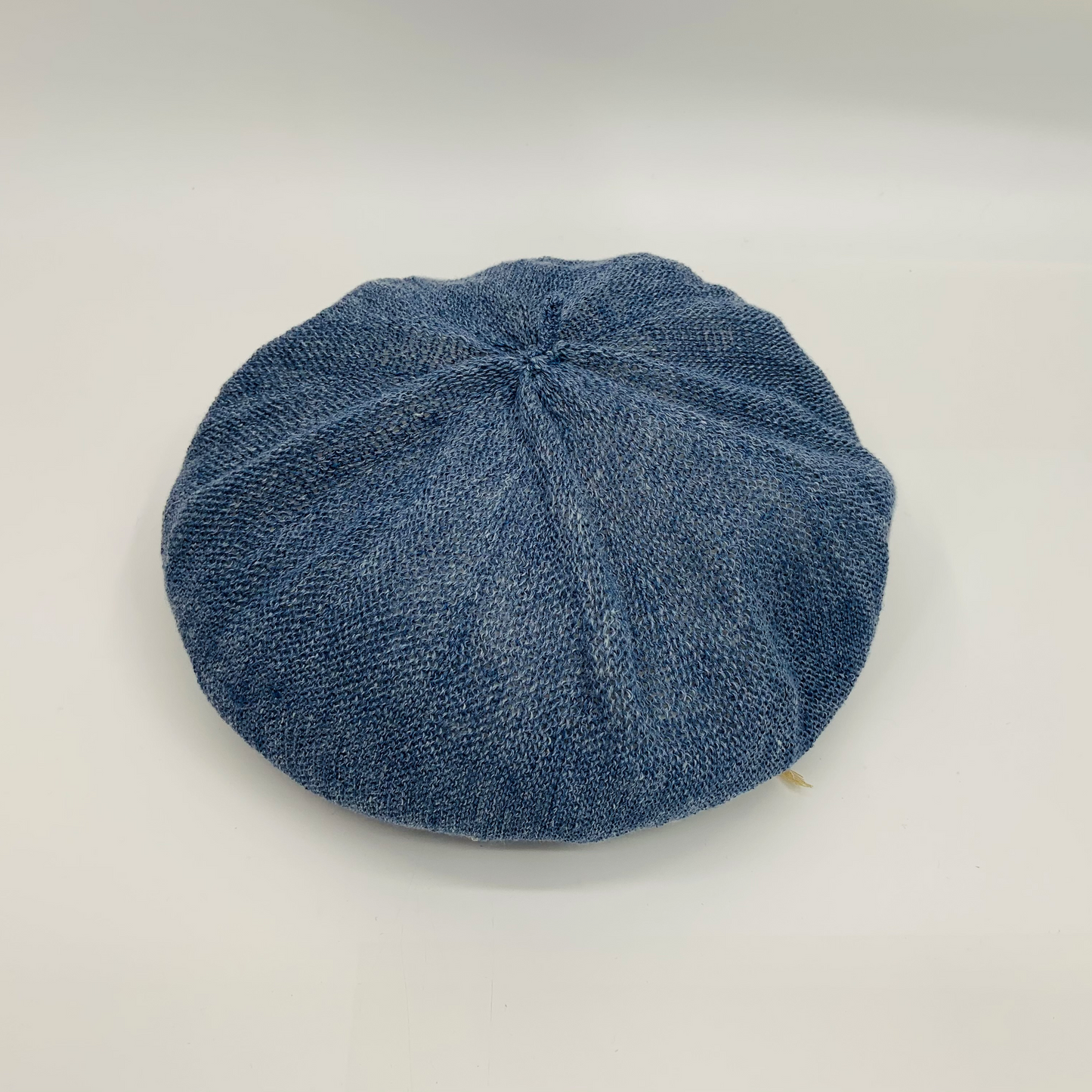 Beret LIC00015