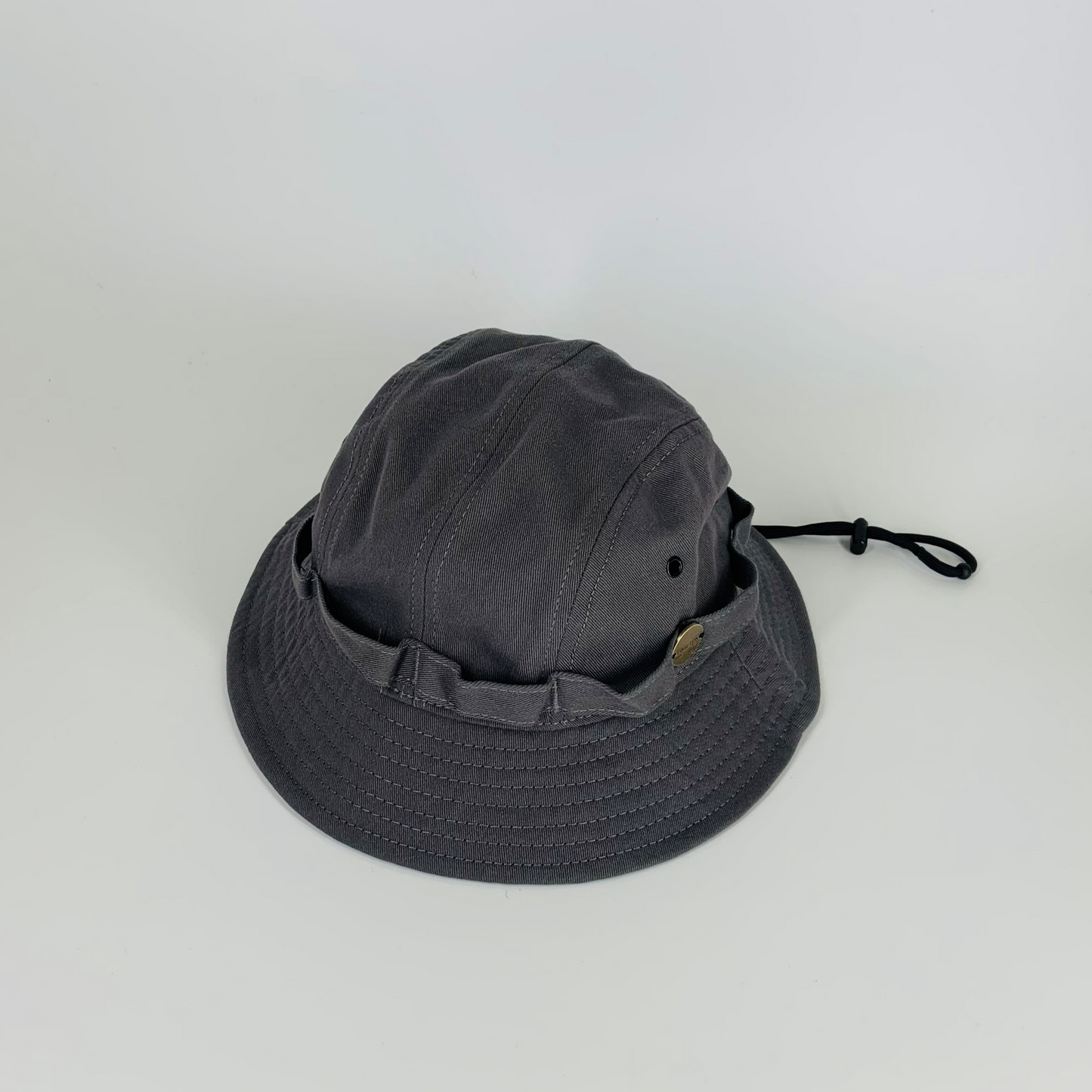 Bucket LIG00017