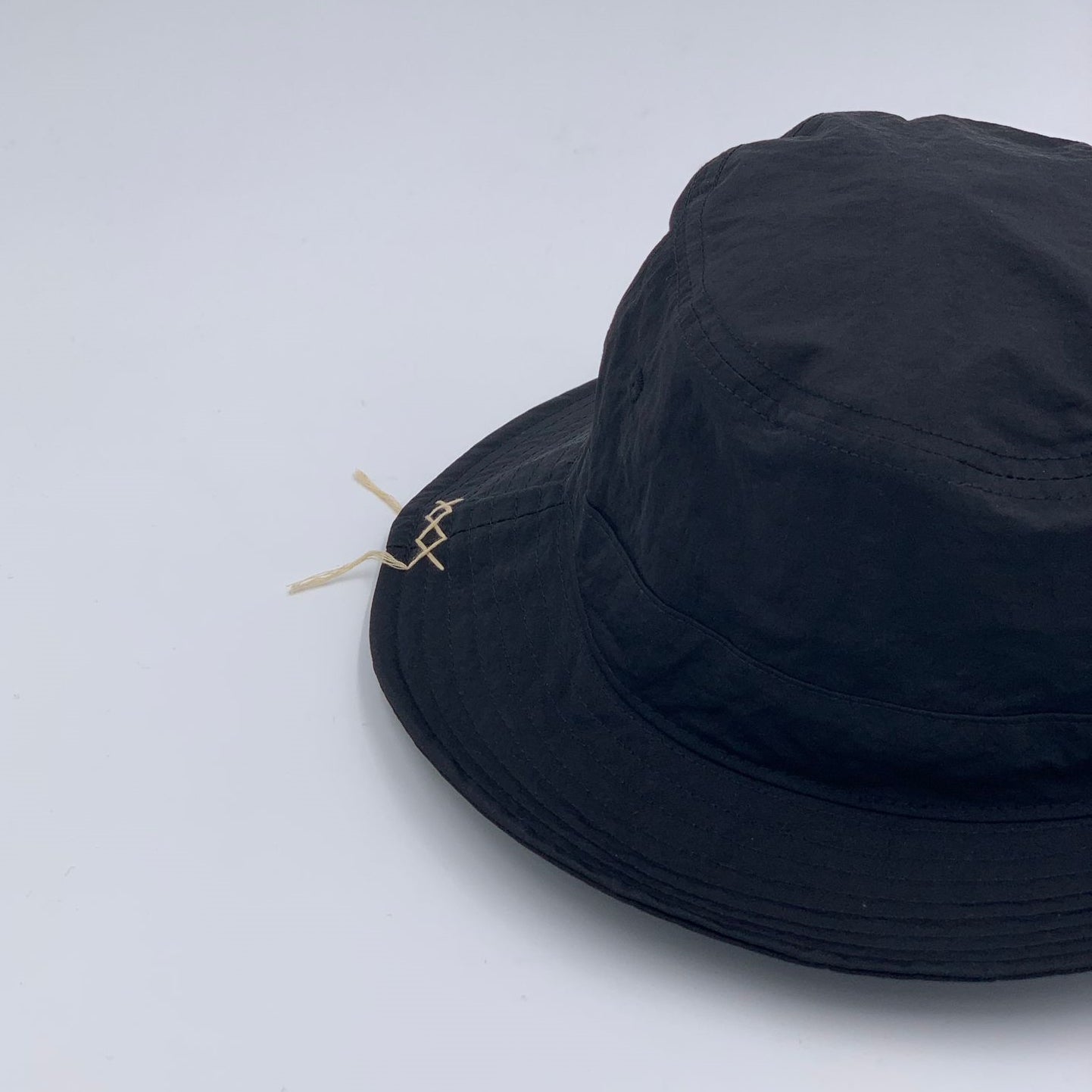 Bucket LID00045